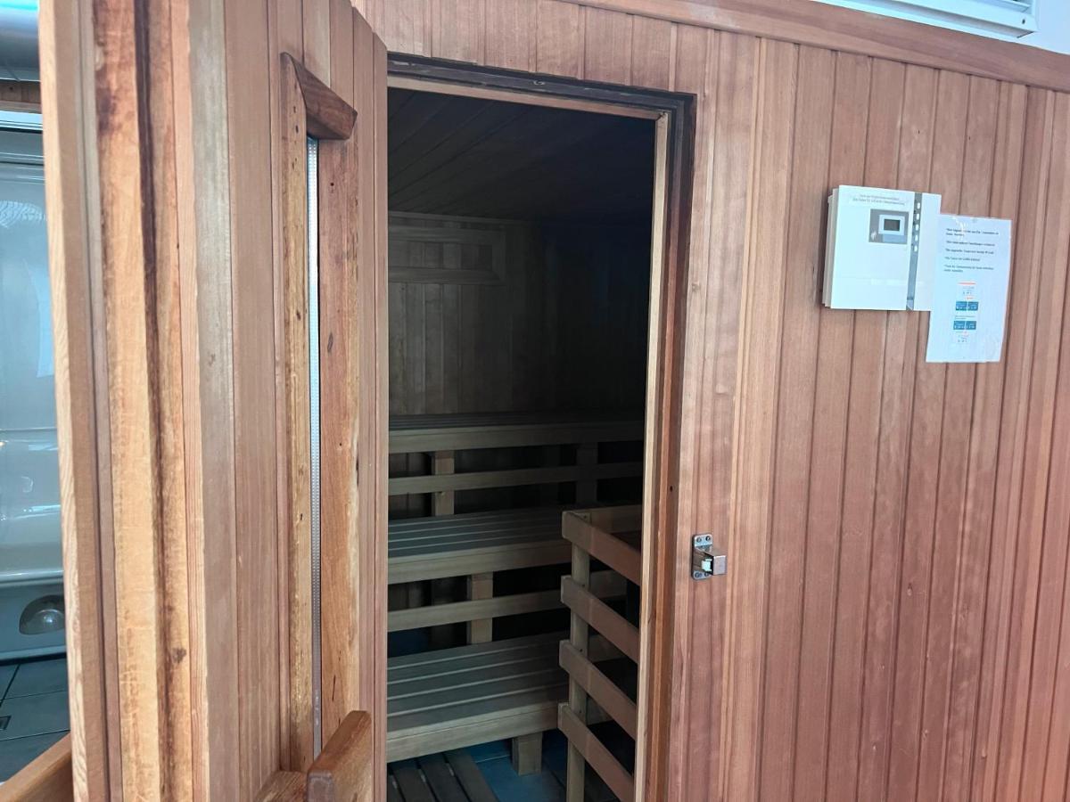 Nordland Appartements - Wohnung Nordstrand Wyk auf Foehr Exterior photo